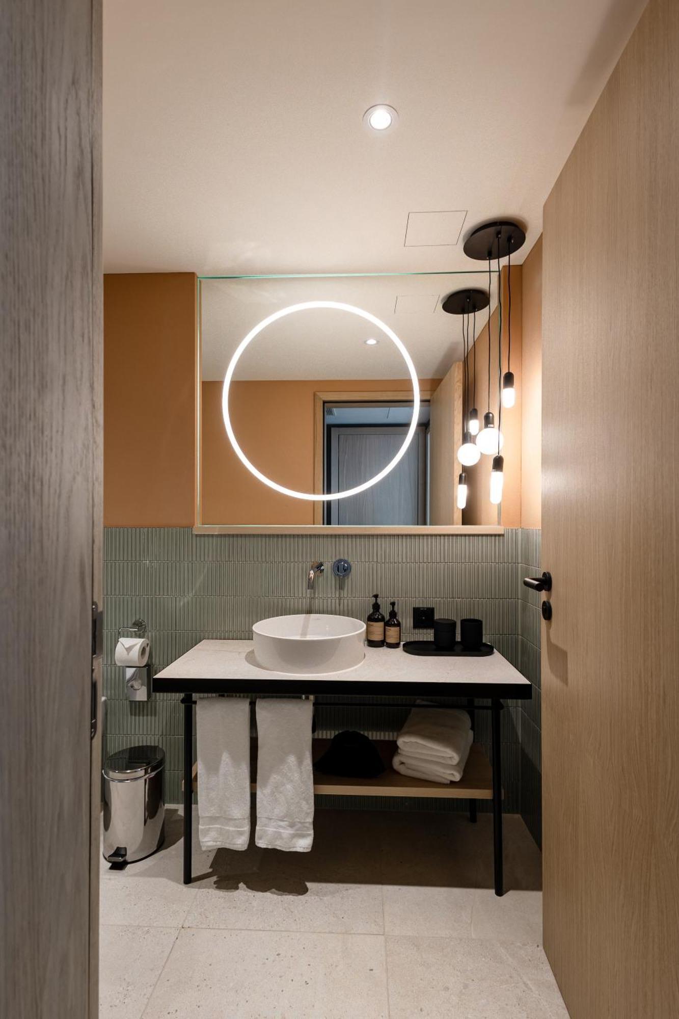 The Yarn Hotel Horgen Exterior photo